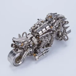 Desperate Pursuit Motorcycle 3D DIY Metal Assembly Model Creative Ornament