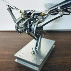 3D Metal Mechanical Flying Fish Dynamic Bionic Model