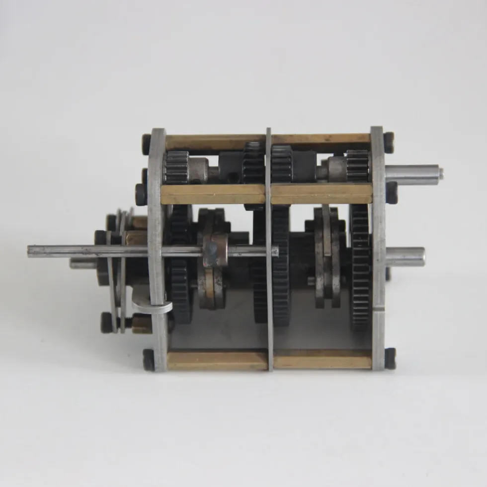 Four Gear Box Assembly DIY Modified Accessories for Methanol Engine RC Car Model (3 Forward Gears and 1 Reverse Gears)