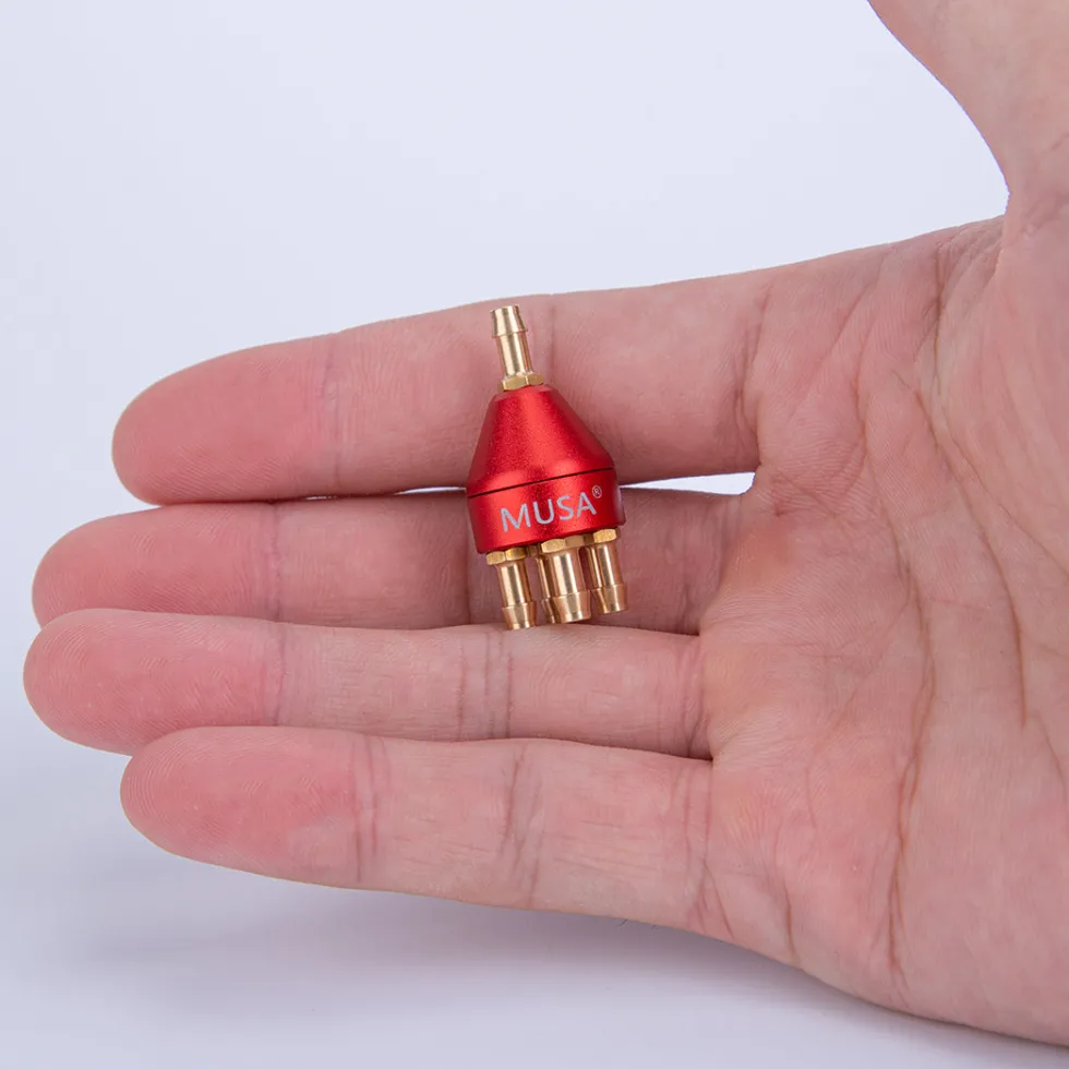 MUSA Metal One and Four Oil Passer Oil Diverter Connector with Strainer