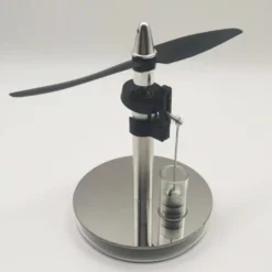 Two-blade Propeller Swashplate Low-Temperature Stirling Engine Model
